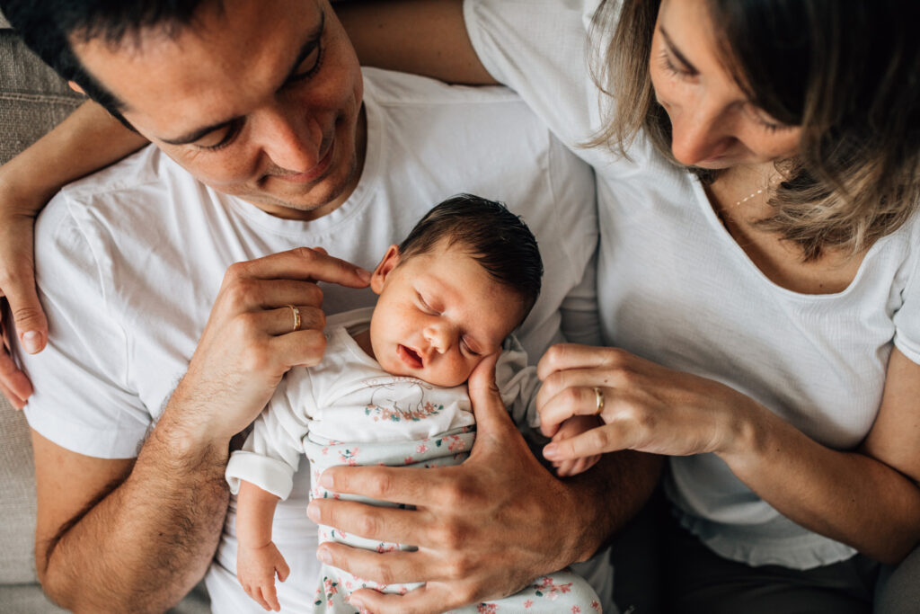 Family and Baby Photographer